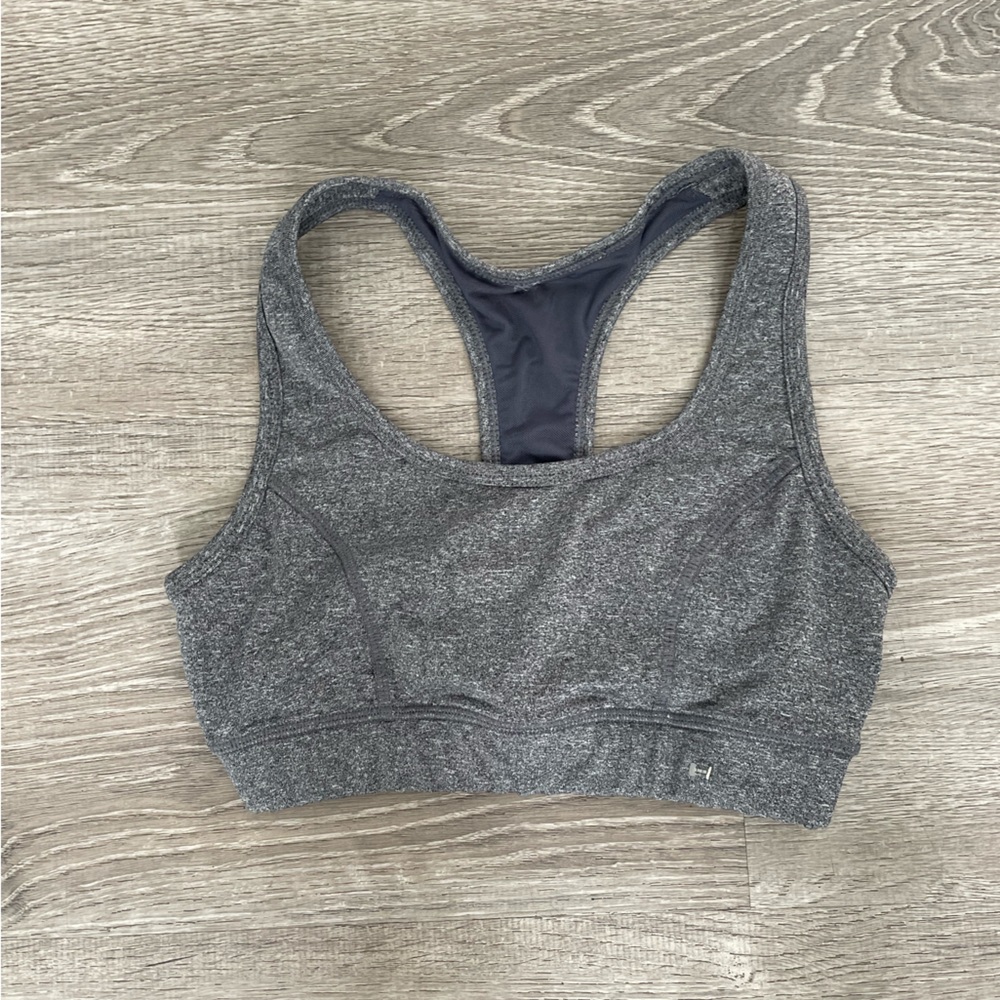 Sports bra